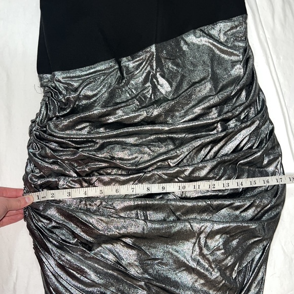 MOSCHINO Vintage 90’s Silver Metallic Lamé Strapless Sweetheart Fitted Dress - Picture 8 of 15